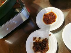 -富正毅三下锅·湘西韵味(天门山索道店)