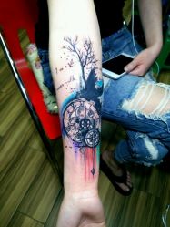 -冰岛刺青·手工耳饰品售卖·专业纹身