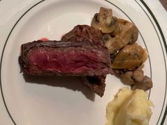 -Wolfgang’s Steakhouse 沃夫冈牛排馆(上海白玉兰广场店)