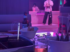 -海底捞火锅(杭州庆春路夜宵主题店)