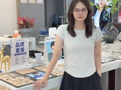 -视野联行眼镜(第一国际店)