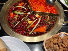 -周师兄大刀腰片火锅(洪崖洞旗舰店)