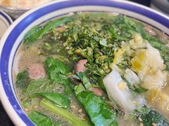 -云阿蛮云南生烫牛肉米线(奉贤路店)