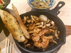 橄榄油焖海鲜-桂马·日本料理·海胆·海鲜饭·酒场(民主广场店)