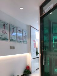 -战痘宣颜科学皮肤管理祛痘中心