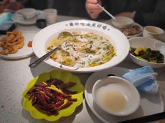 -江渔儿酸菜鱼(曜一城店)