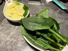 -德天肥牛海鲜火锅(城西银泰店)