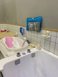 -Pony Baby宝尼婴幼儿游泳SPA馆