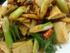 -瑞杰烧烤店·24小时营业(山东路店)