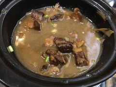 -临街徽菜馆·正宗黄山味