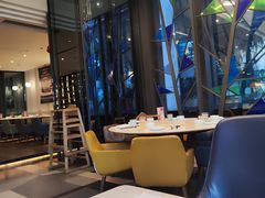 -港丽餐厅(高德置地店)