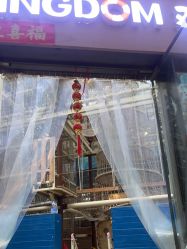 -PIPIKINGDOM皮皮王国欢乐号(欢乐海岸购物中心店)