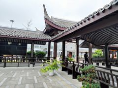 -慈城服务区-停车场