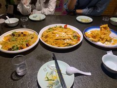 -靠山屯东北农家菜(八龙桥雅苑店)