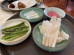 -第六季自助餐厅(甜水园店)