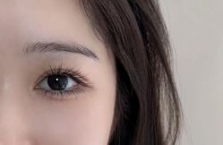 -董小姐日式美甲美睫·皮肤管理