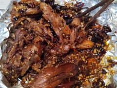 麻辣手撕烤兔（半只）-老黄记手撕烤兔(玉林街店)