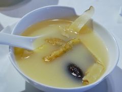 野生松茸菌菇汤-红门金汤·港式火锅(英皇集团中心店)