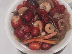 八宝茶-民族手抓羊肉馆·滩羊手抓·烤全羊