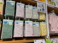 -优衣库(广州天河领展广场店)