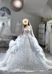 -艾米丽婚纱礼服