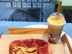 -奈雪的茶(百盛店)
