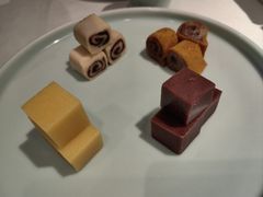 -羲和雅苑•北京烤鸭(陆家嘴中心店)