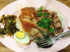 猪脚饭-马里奥明星猪脚饭