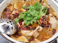 -蔼若春.传承三十年云南菜(金碧公园店)