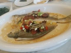 腊味蒸黄花鱼-悦湖公馆