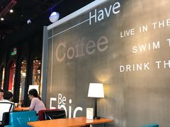 -西西弗书店&矢量咖啡(凯德晶萃广场店)