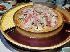 芝士锅底-猪啊牛呀羊啊铜盘烤肉(正大广场店)