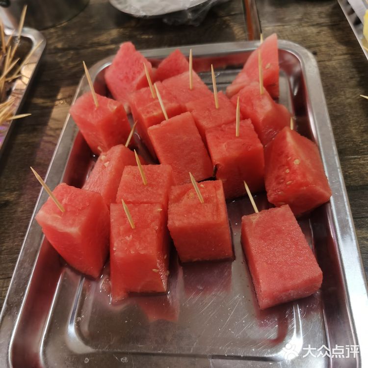 冷沾沾有个酸辣口味的蘸碟