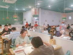 -浪里寻·臻牛养生牛肉火锅(方圆荟店)