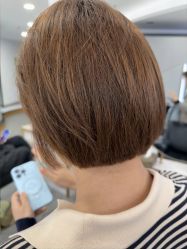 点击看大图 -八佰伴8008星级形象店