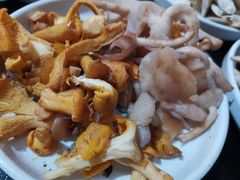 -野菌皇海景野生菌火锅(滨海大道店)