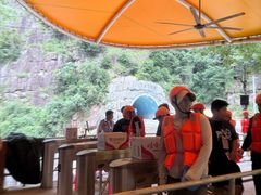 -雅鲁激流探险漂流