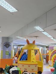 -孩子王童乐园(马群店)