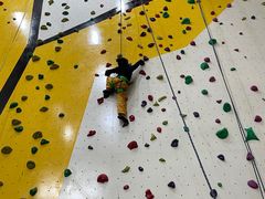 -问山MountQuest攀岩馆