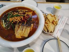 -鱼图腾鱼头泡饼(经开万达店)