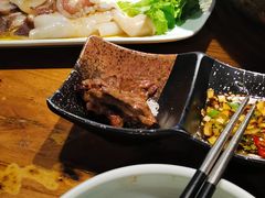 -金石青云炭火烤肉店(中房上东花墅店)
