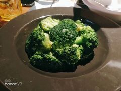 西兰花-绿茵阁(体育西分店)