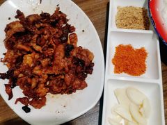 -炙热童年·老北京炙子烤肉(南锣鼓巷店)