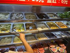 自助取餐区-雅苑餐厅干拌冒菜(建设巷小吃街店)