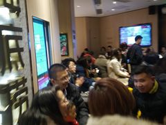 等位区-海底捞火锅(番禺广场店)