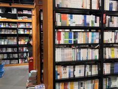 -SISYPHE BOOKS西西弗书店(龙湖滨江天街店)