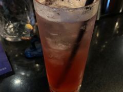 -Mx.cocktail bar