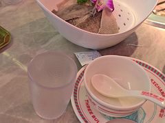 -三头牛·潮汕牛肉生蚝火锅 (夏湾店)