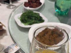 -上海虹桥祥源希尔顿酒店