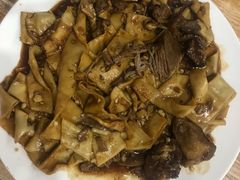 -壹阁胡羊焖饼(特色小吃街店)
